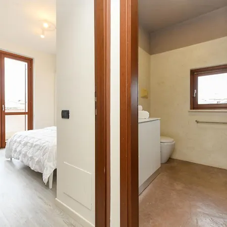 Casa Bacher Pool&gardenprivate&2,5kilometri To Center Peschiera del Garda