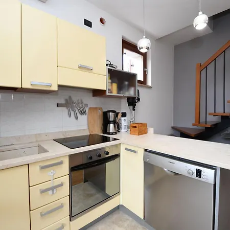 Apartment Casa Bacher Pool&gardenprivate&2,5kilometri To Center
